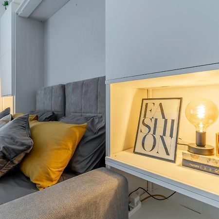 Sebino18 - Design Apartment Suite Milan Bagian luar foto