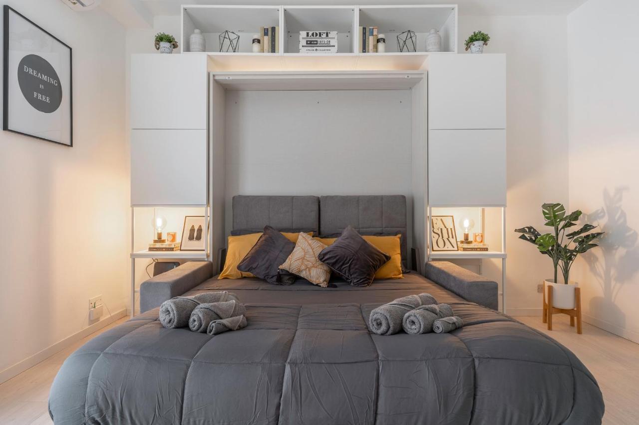 Sebino18 - Design Apartment Suite Milan Bagian luar foto