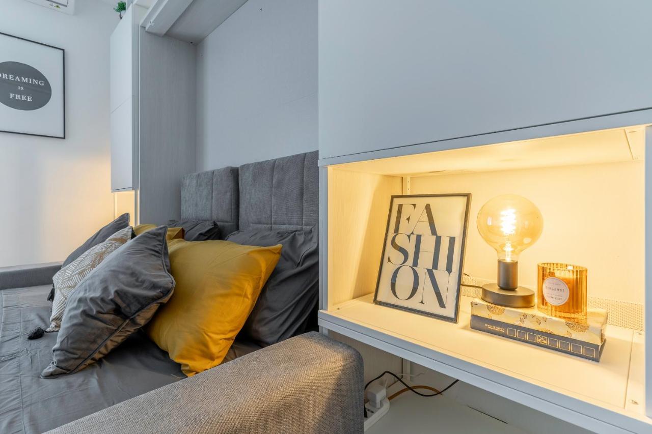 Sebino18 - Design Apartment Suite Milan Bagian luar foto